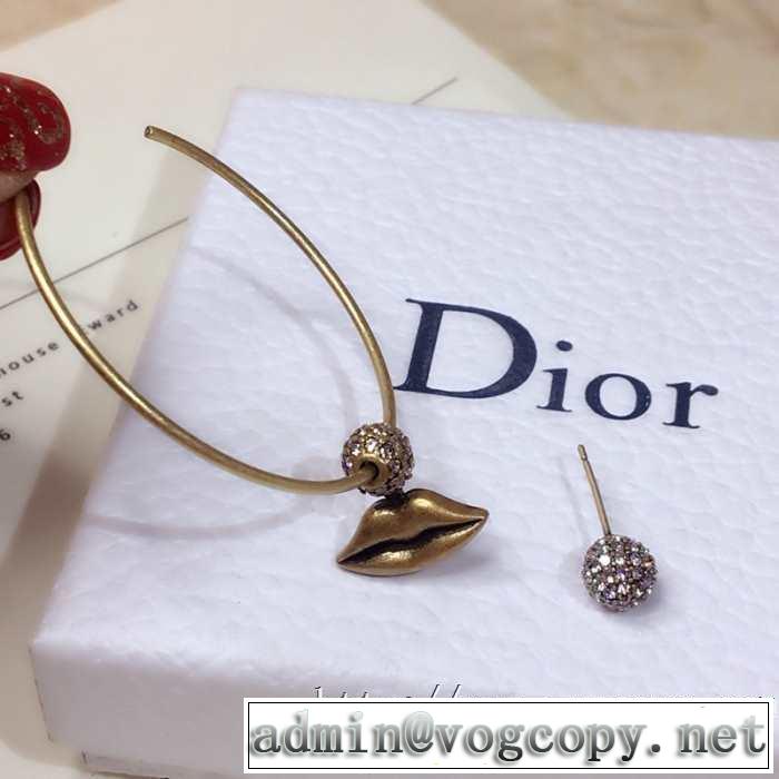 2020年春夏コレクション ディオール愛らしい春の新作 DIOR  ピアス さらに魅力的