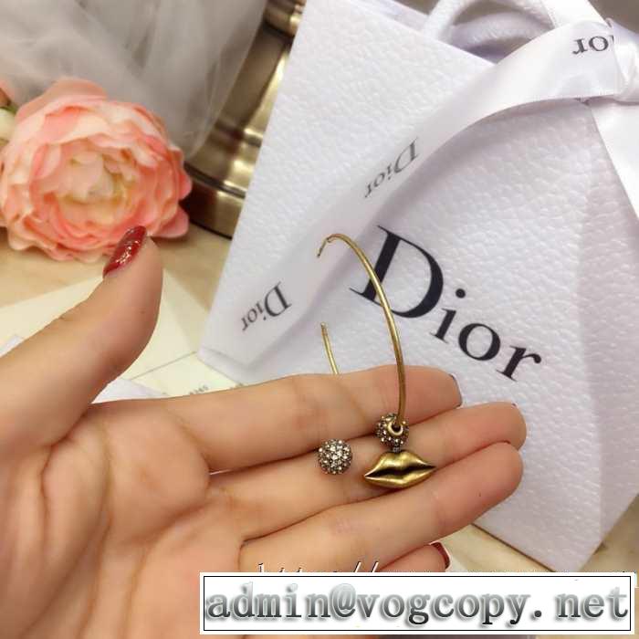 2020年春夏コレクション ディオール愛らしい春の新作 DIOR  ピアス さらに魅力的