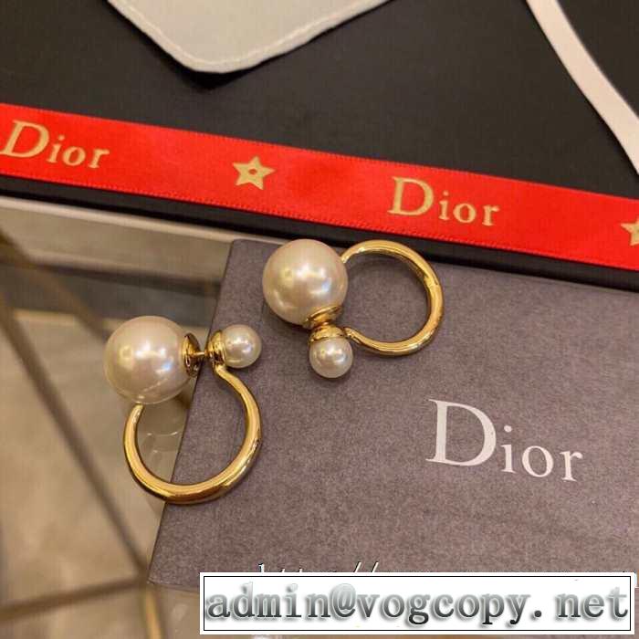 ストリート系に大人気 ディオール DIOR 2020年春限定 ピアス 愛らしい春の新作