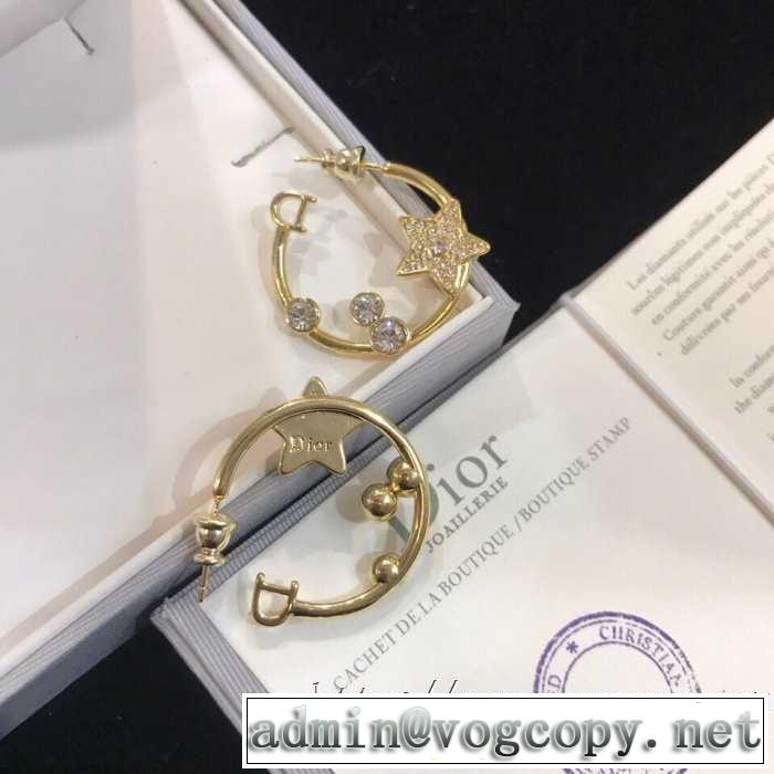 2020話題の商品 ディオール DIOR 高級感のある素材 ピアス  春夏コレクション新品