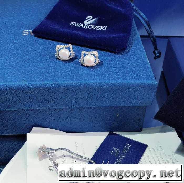 2020モデル スワロフスキー SWAROVSKI世界共通のアイテム ピアス  日本未入荷カラー
