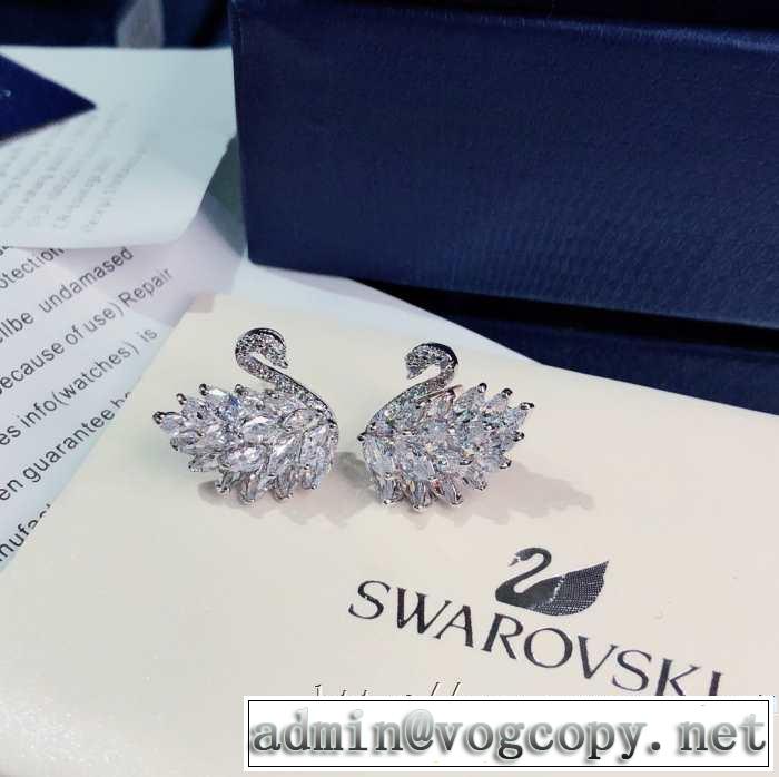 2020年春夏コレクション スワロフスキー絶対に見逃せない SWAROVSKI ピアス 今なお素敵なアイテムだ