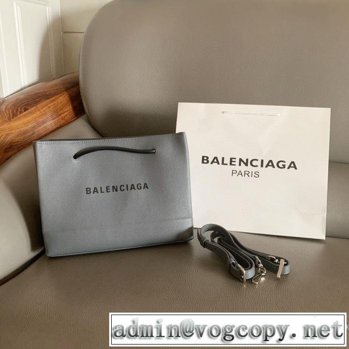 シンプルなファッション 多色可選 バレンシアガ BALENCIAGA スタイルアップ  レディースバッグ 2020モデル