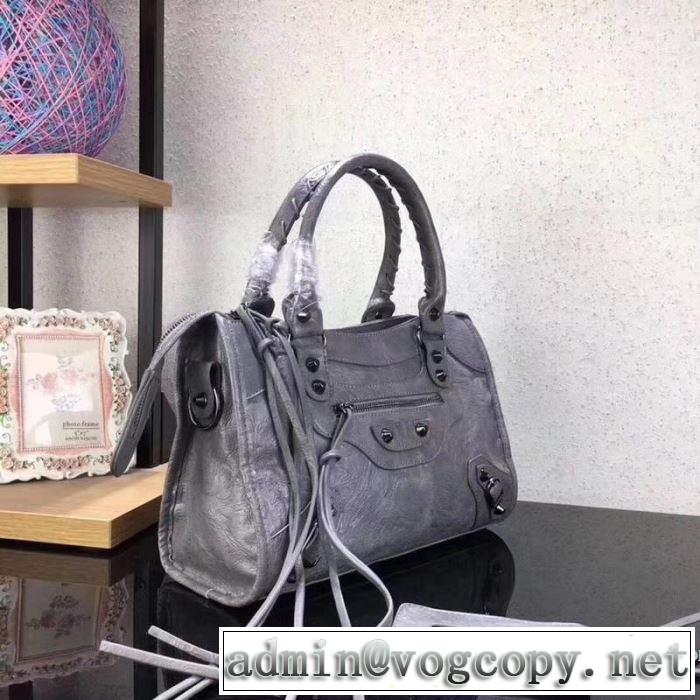 BALENCIAGA  飽きもこないデザイン バレンシアガ 今季の主力おすすめ レディースバッグ
