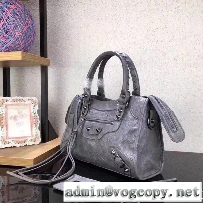 BALENCIAGA  飽きもこないデザイン バレンシアガ 今季の主力おすすめ レディースバッグ