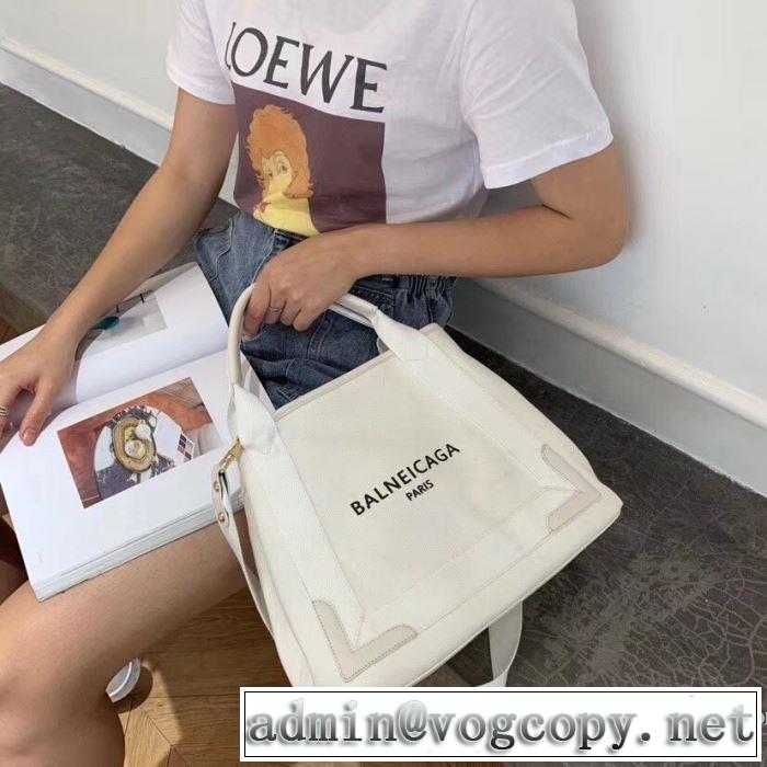 BALENCIAGA  大幅割引価格 バレンシアガ 今年の春トレンド  レディースバッグ 大人の新作こそ