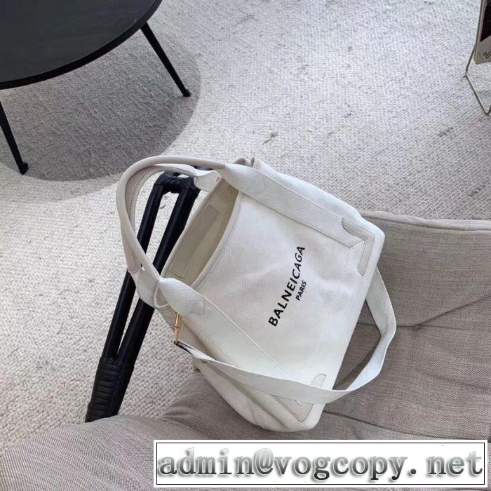 BALENCIAGA  大幅割引価格 バレンシアガ 今年の春トレンド  レディースバッグ 大人の新作こそ