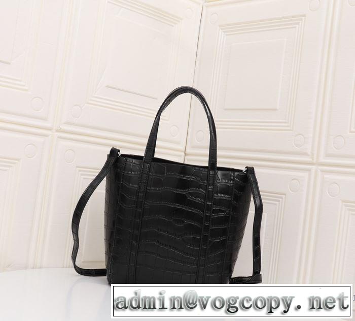 BALENCIAGA  手の届くプライスが魅力的 バレンシアガ 20SSトレンド  レディースバッグ
