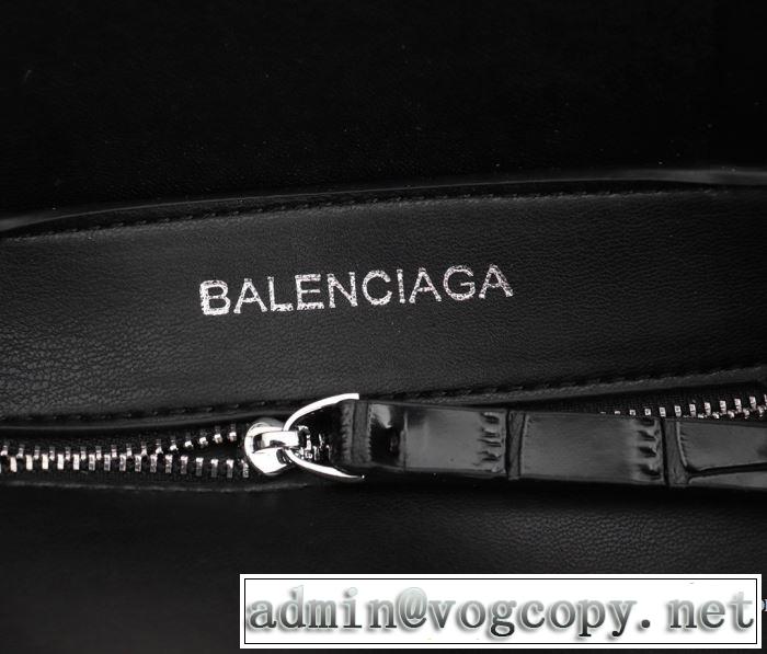 BALENCIAGA  手の届くプライスが魅力的 バレンシアガ 20SSトレンド  レディースバッグ