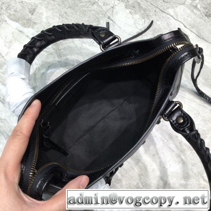 BALENCIAGA  スタイルアップ  2020モデル バレンシアガ ストリート感あふれ  レディースバッグ