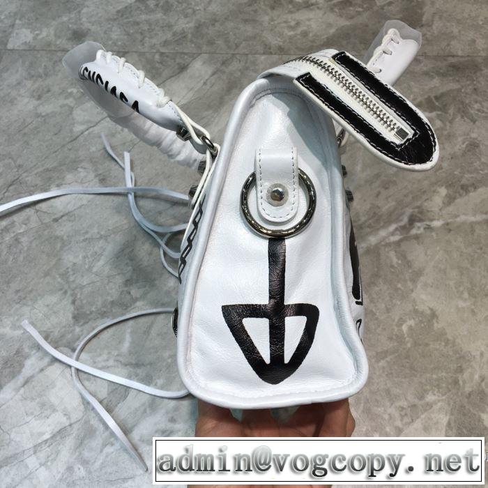 安心安全人気通販 バレンシアガ BALENCIAGA ストリート界隈でも人気  レディースバッグ 20新作です