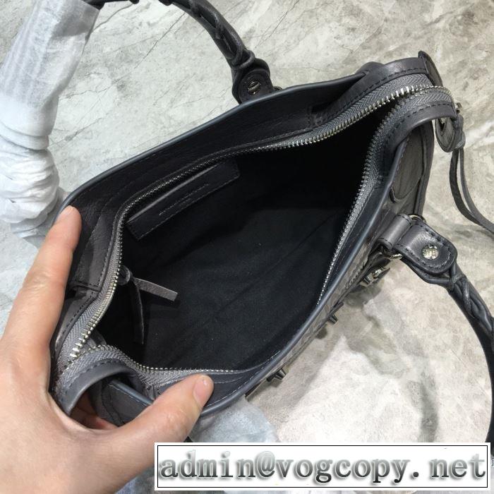 バレンシアガ ファッションに合わせ BALENCIAGA  限定アイテム特集 レディースバッグ