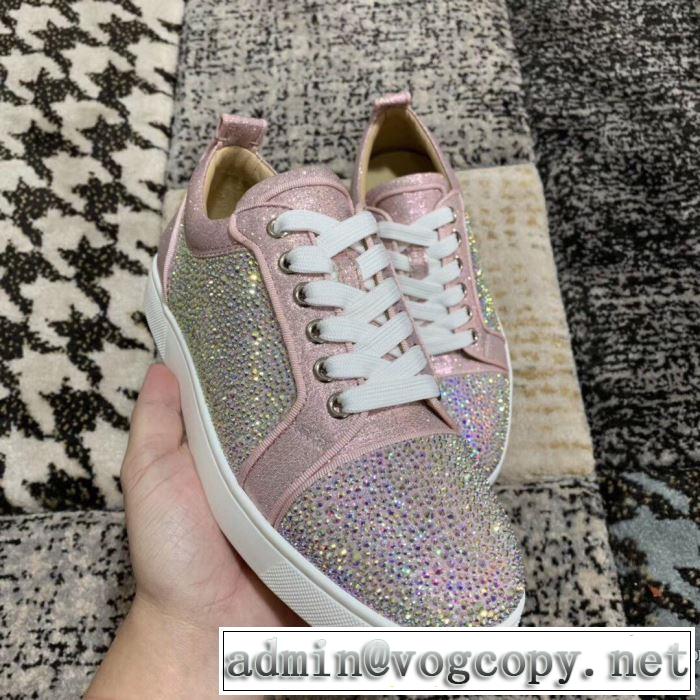 エレガントな雰囲気 ランニングシューズ 2年以上連続１位獲得 クリスチャンルブタン Christian Louboutin