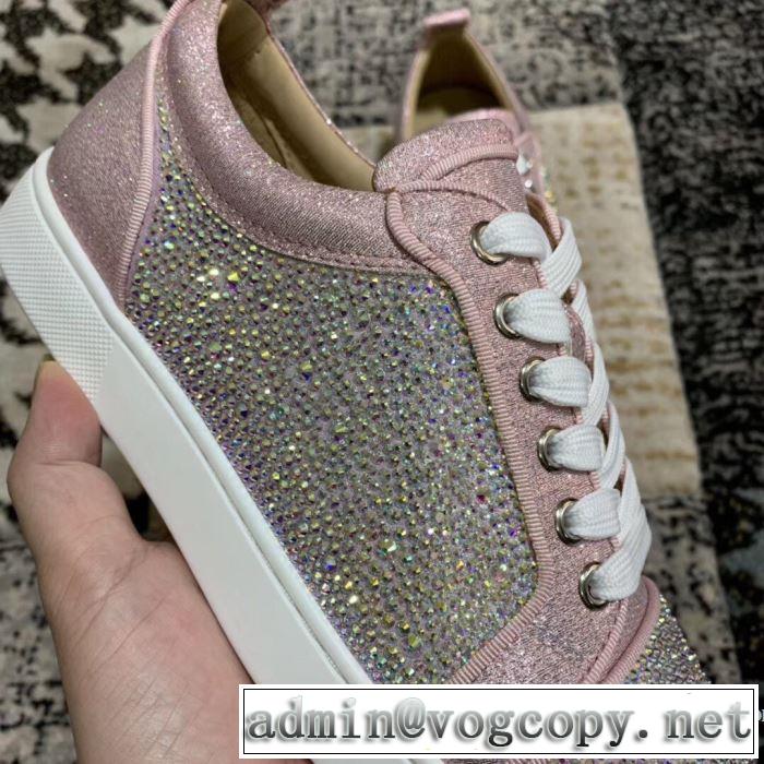 エレガントな雰囲気 ランニングシューズ 2年以上連続１位獲得 クリスチャンルブタン Christian Louboutin