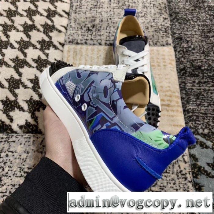有名ブランドです クリスチャンルブタン Christian Louboutin 着こなしを楽しむ ランニングシューズ