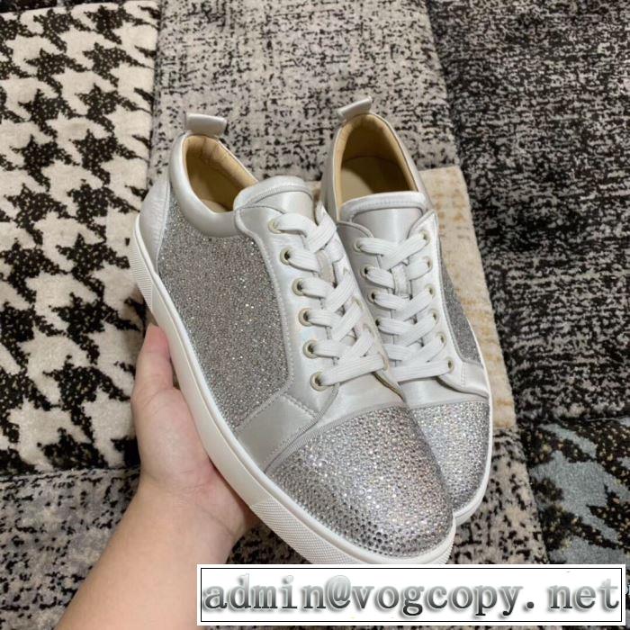 エレガントな雰囲気 ランニングシューズ 2年以上連続１位獲得 クリスチャンルブタン Christian Louboutin