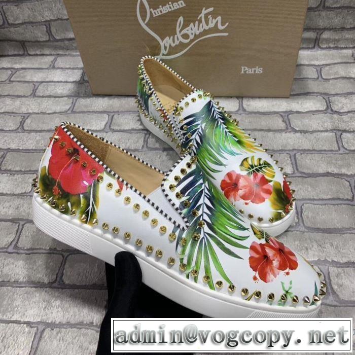 普段使いにも最適なアイテム ランニングシューズ 人気の高いブランド クリスチャンルブタン Christian Louboutin