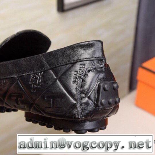 エルメス 通勤通学どちらでも使え HERMES 限定アイテムが登場 ローファー 万能に使える