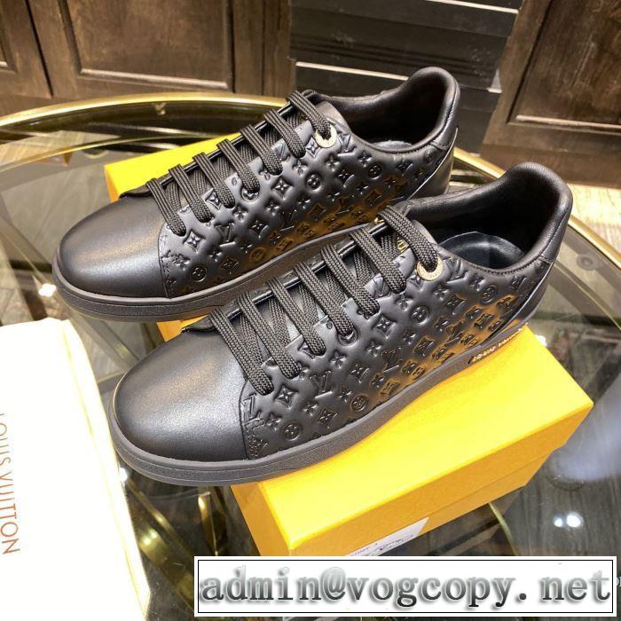 LOUIS VUITTON ストリート界隈でも人気 ルイ ヴィトン2色可選  20新作です スニーカー デザインお洒落