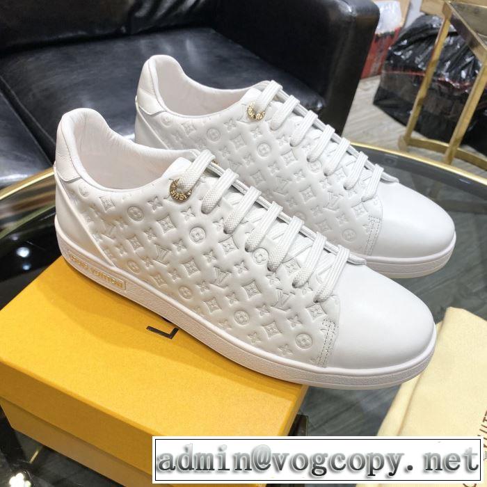 LOUIS VUITTON ストリート界隈でも人気 ルイ ヴィトン2色可選  20新作です スニーカー デザインお洒落