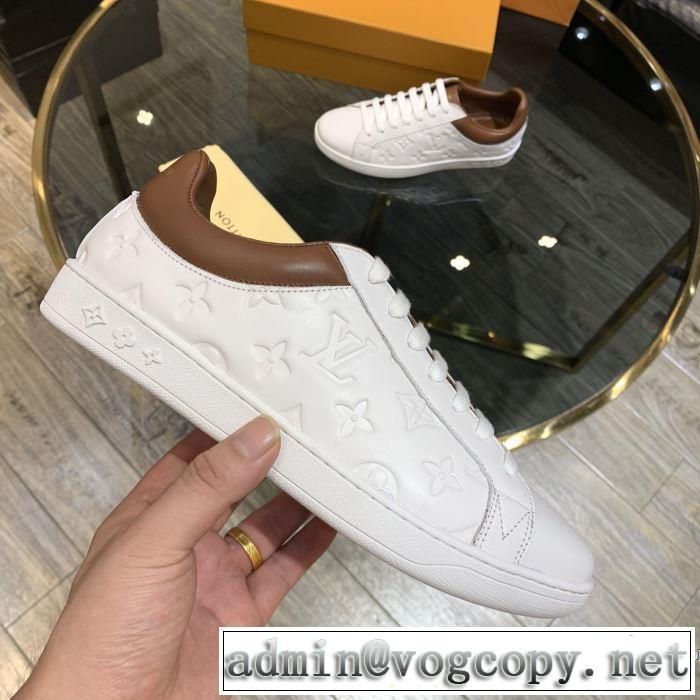 ルイ ヴィトン 今年の春トレンド LOUIS VUITTON 2色可選 大人の新作こそ スニーカー 驚きのプライス