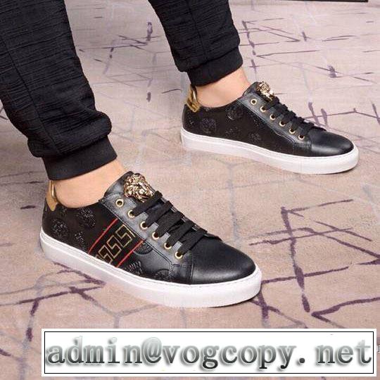 2色可選 スニーカー ファッショニスタを中心に新品が非常に人気 ヴェルサーチ VERSACE  2020春新作