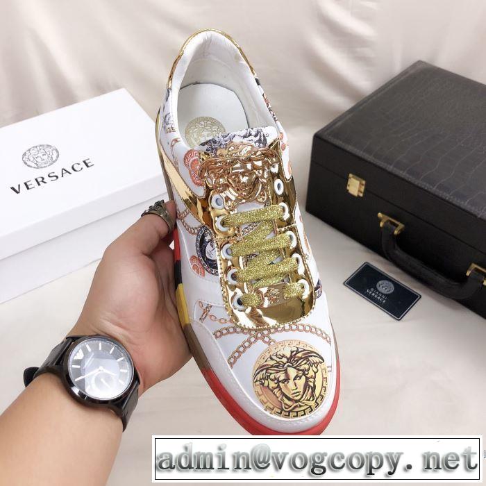春夏コレクション新品 ヴェルサーチ2色可選  VERSACE 普段見ないデザインばかり スニーカー