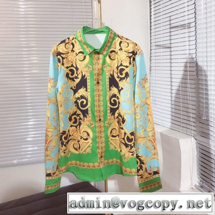 2色可選 おしゃれさんはいち早く取り 2019秋冬人気色おすすめ VERSACE ヴェルサーチ  シャツ