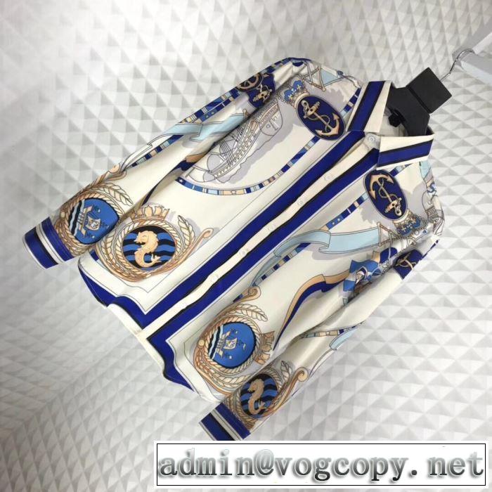VERSACE 2019秋のファッショントレンドはこれ  ヴェルサーチ ファッショントレンドを早速チェック シャツ
