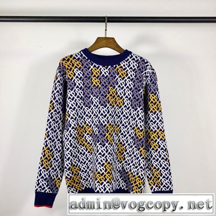 薄手で軽量なのにとても暖かい ニットパーカー BURBERRY バーバリー 2019秋冬トレンドデザイン