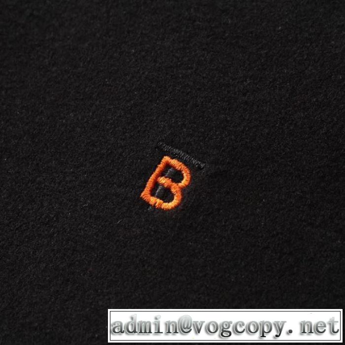 ニットコート普段のファッション  バーバリー BURBERRY 大人気のブランドの新作