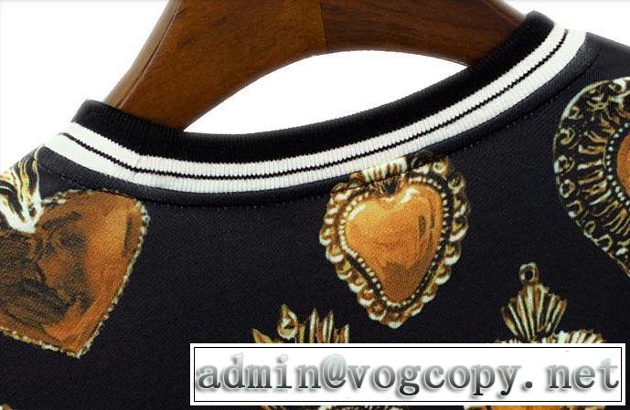 2019秋冬最重要アイテム プルオーバーパーカー Dolce&Gabbana ドルチェ＆ガッバーナ  秋冬流行りファション