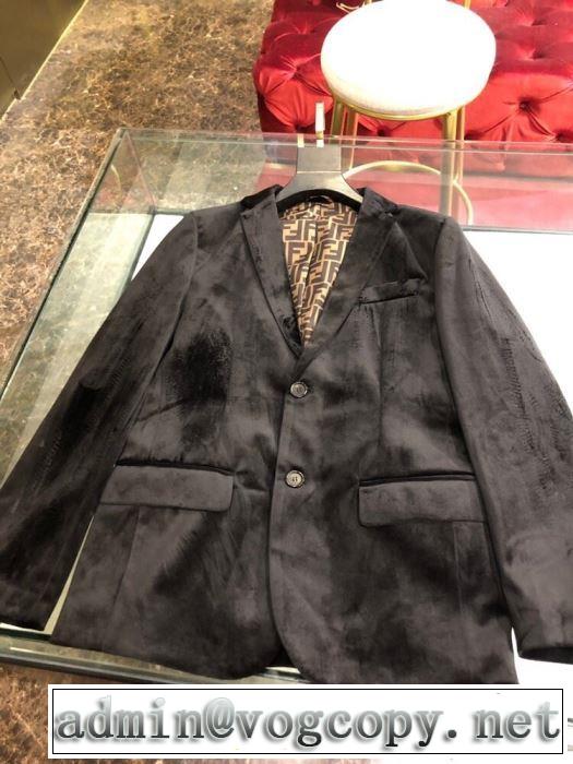 3色可選フェンディ 普段使いにも最適なアイテム FENDI 20新作です ハーフコート 安心安全人気通販