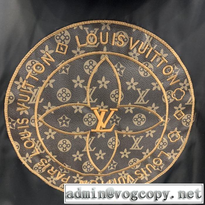 LOUIS VUITTON 世界的に希少な2019秋冬新作 ルイ ヴィトン ブルゾントレンド入り確実最新コレクション