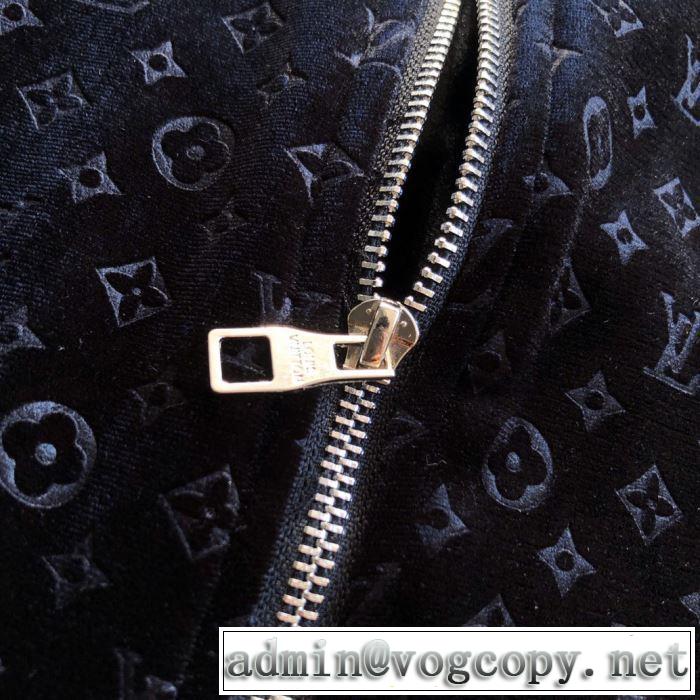 極寒の地でも耐えうる圧倒的な防寒性 ルイ ヴィトン 上下セット冬を彩る2019SS新作  LOUIS VUITTON