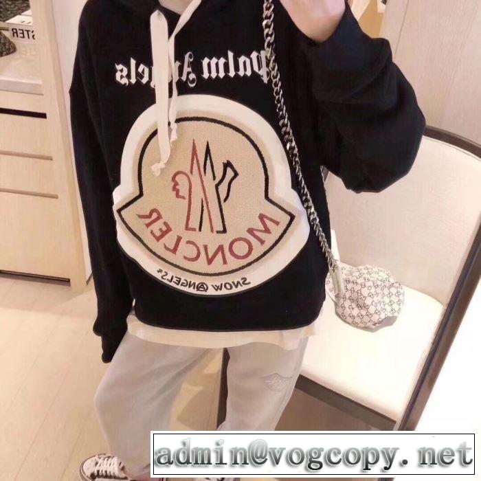3色可選 冬のスタイルの幅が広がりそう MONCLER モンクレール パーカー 定番人気の2019秋冬モデル