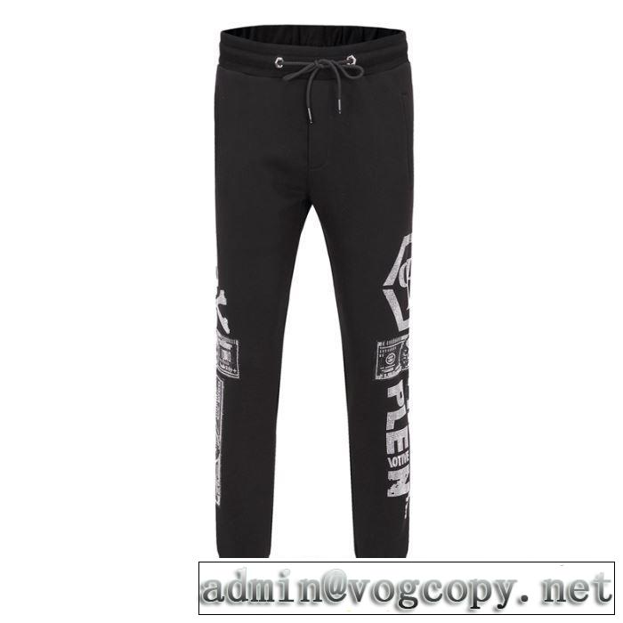 季節の変わり目に活躍する PHILIPP PLEIN フィリッププレイン 2019秋冬新作の相棒を大公開 上下セット