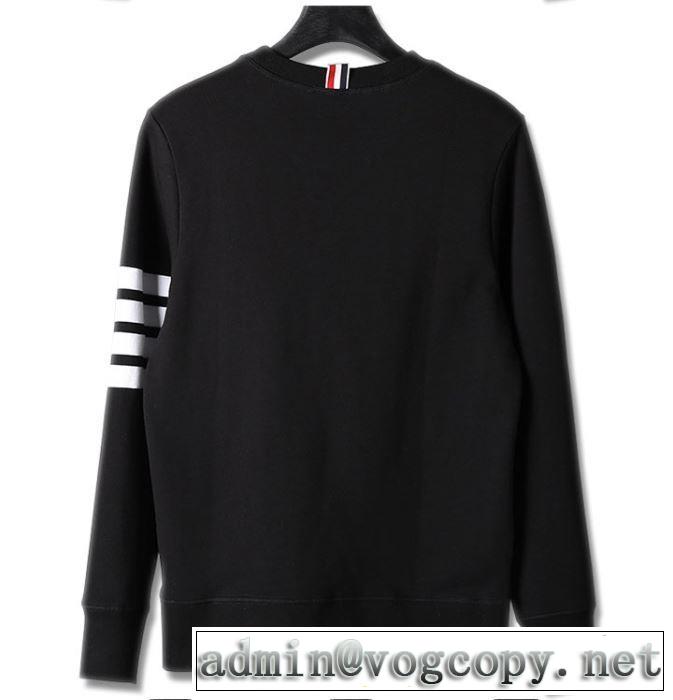 おしゃれさんはいち早く取り THOM BROWNE 4色可選トムブラウン プルオーバーパーカー 2019トレンドアイテム激安