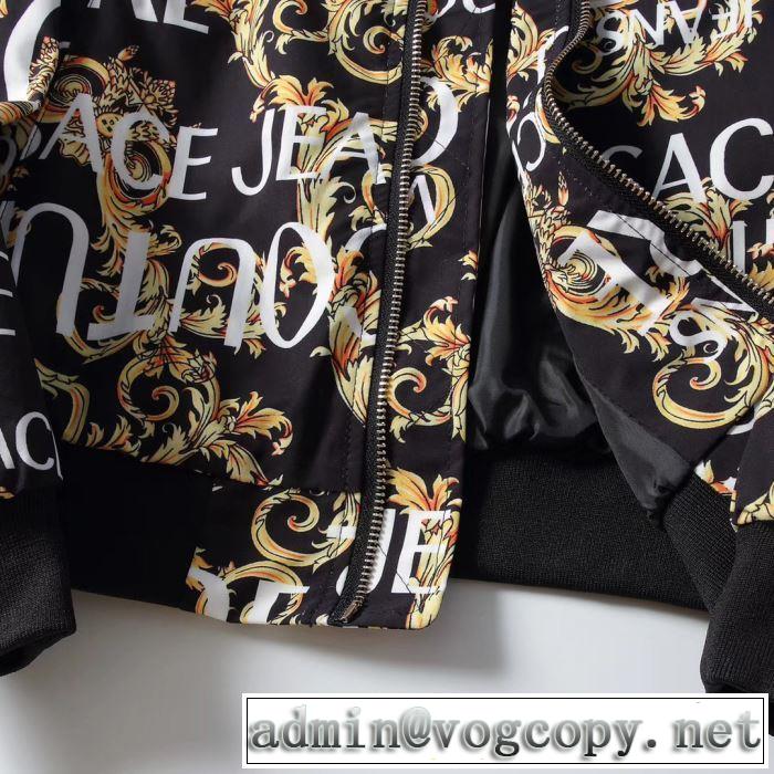 VERSACE 完売必至の人気モデルをご紹介 ヴェルサーチ  ブルゾン 2019トレンド秋冬おすすめ安い