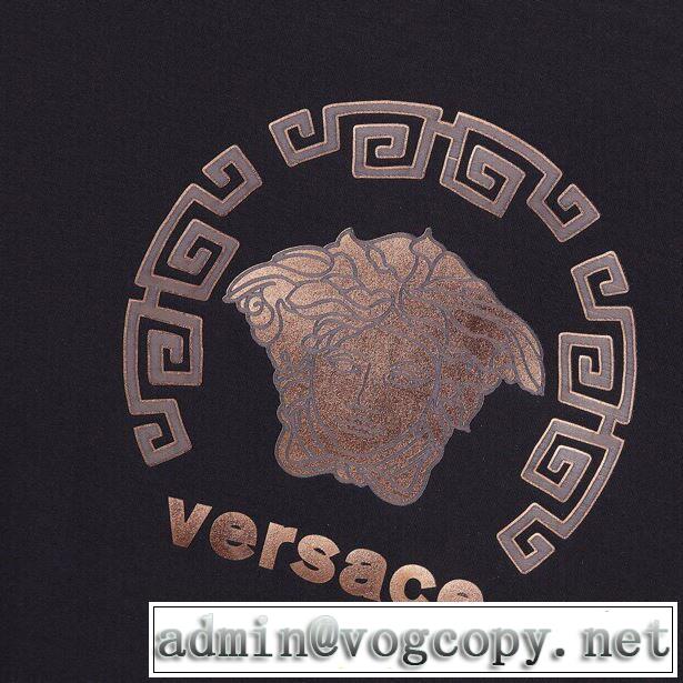 2020秋冬流行ファション ヴェルサーチ 上下セットお洒落で秋冬注目トレンド VERSACE