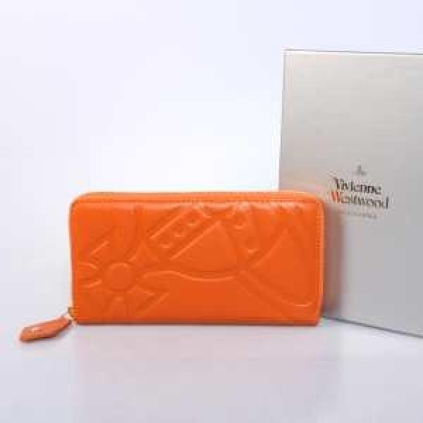 人気激売れ新作 VIVIENNE WESTWOOD フェミニンな雰囲気の二つ折り小銭入れ