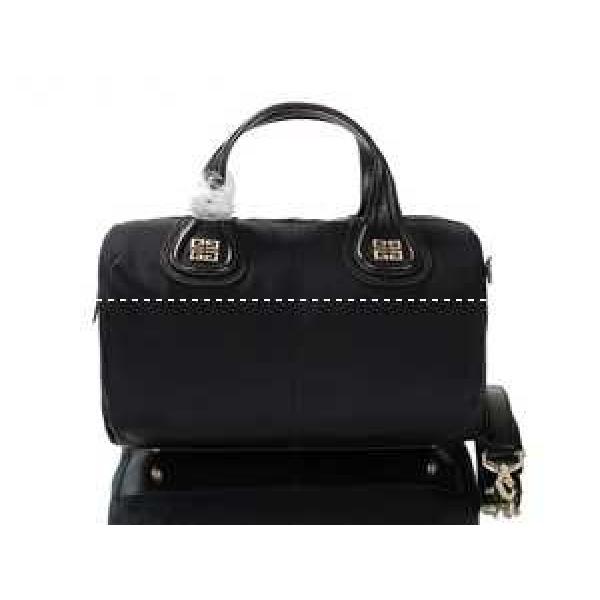 2026春夏 新作 GIVENCHY ジバンシィ 最旬アイテム 手持ち&amp;ショルダー掛け9983