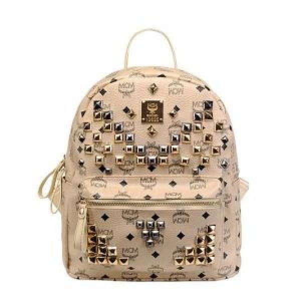 一味違うケーブル編みが魅力満点  MCM エムシーエム コピー リュック、バックパック男女兼用