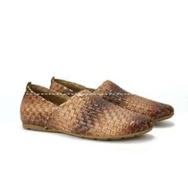 2026春夏新作BOTTEGA VENETA ボッテガ ヴェネタ スニーカー 靴