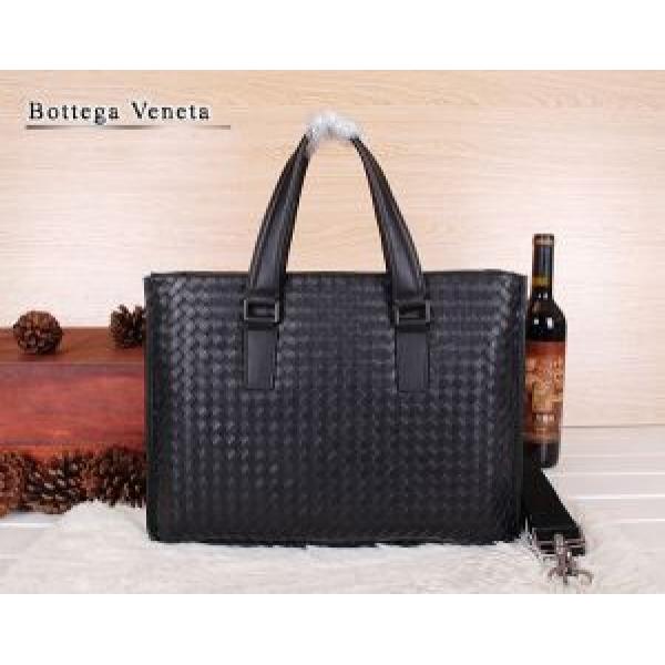 2026秋冬 新品 BOTTEGA VENETA ボッテガ ヴェネタ メンズ用 手持ち&amp;ショルダー掛け 3833