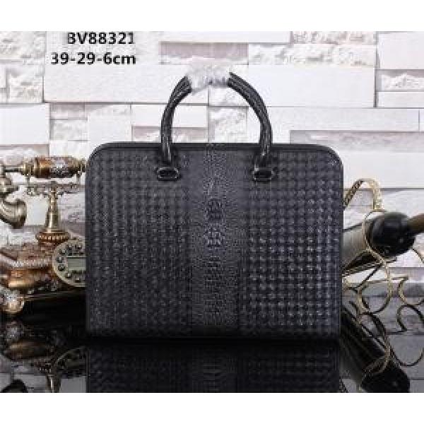 2026 BOTTEGA VENETA ボッテガ ヴェネタ 首胸ロゴ メンズ用手持ち&amp;ショルダー掛け BV88321