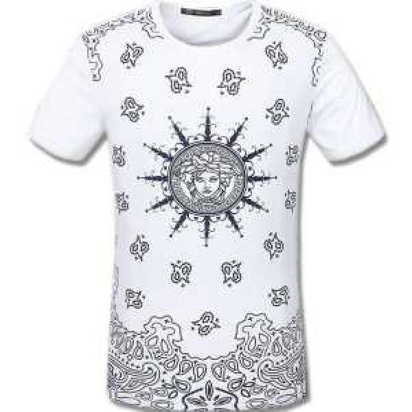 大人気！ 2026 VERSACE ヴェルサーチ 半袖Tシャツ 3色可選