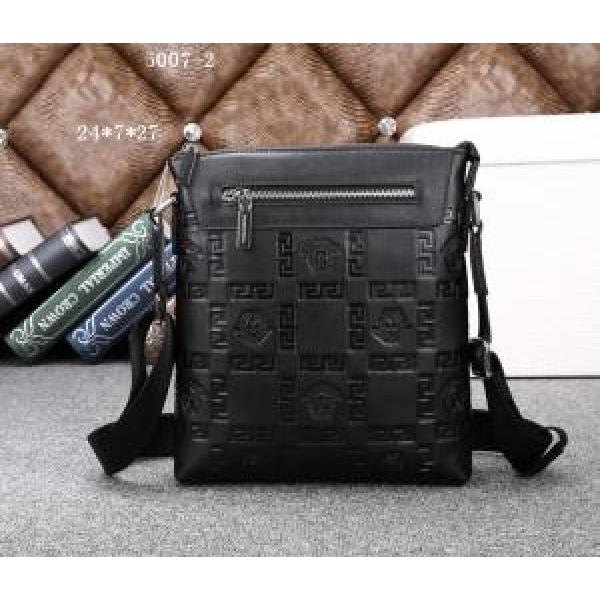 VERSACE ヴェルサーチ 2026 大人気☆NEW!! メンズ用 斜め掛け/肩掛けバッグ 6007-2