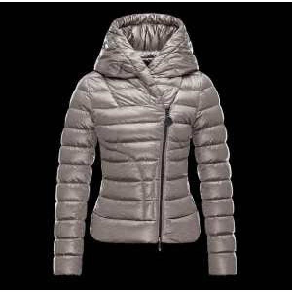 大人のおしゃれに 2026秋冬 MONCLER モンクレール ダウンジャケット