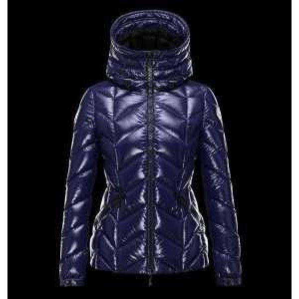 ◆モデル愛用◆ 2026秋冬 MONCLER モンクレール ダウンジャケット